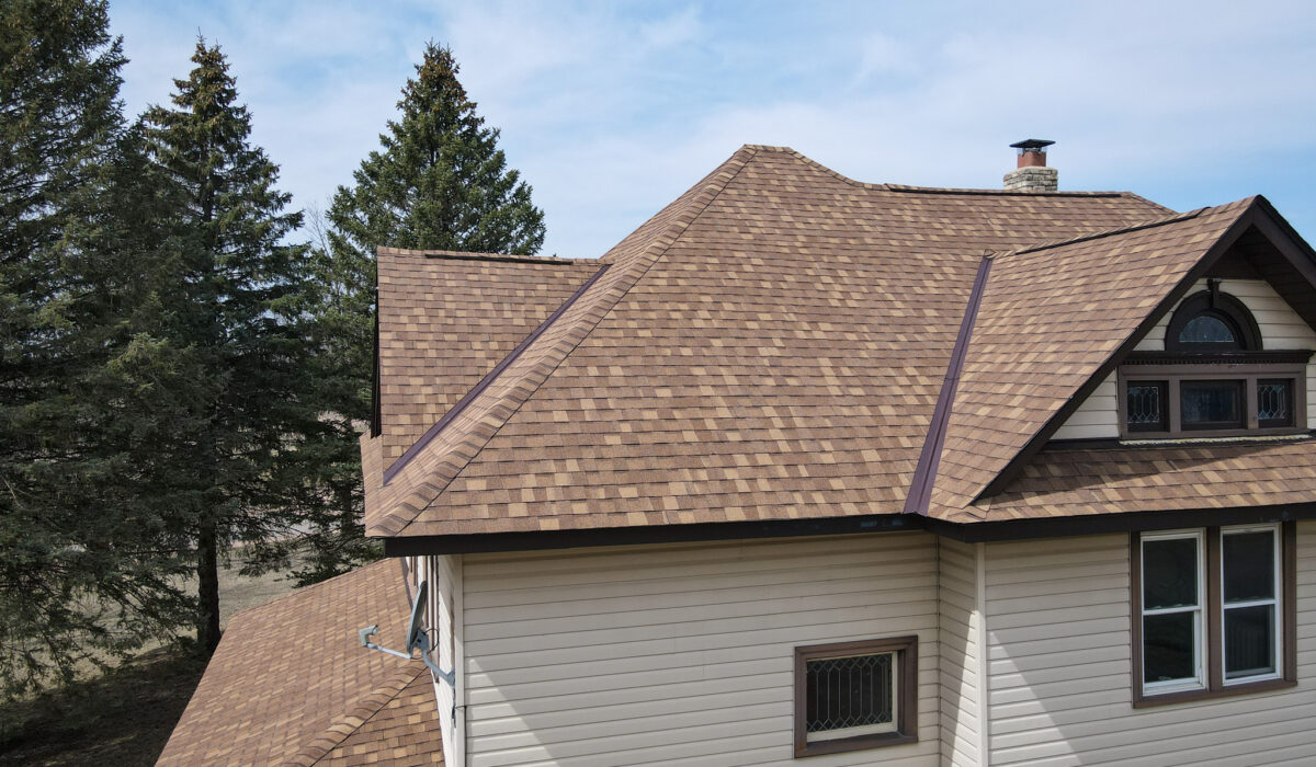 New residential roof installation at Baylor Park in Norwood Young America, MN